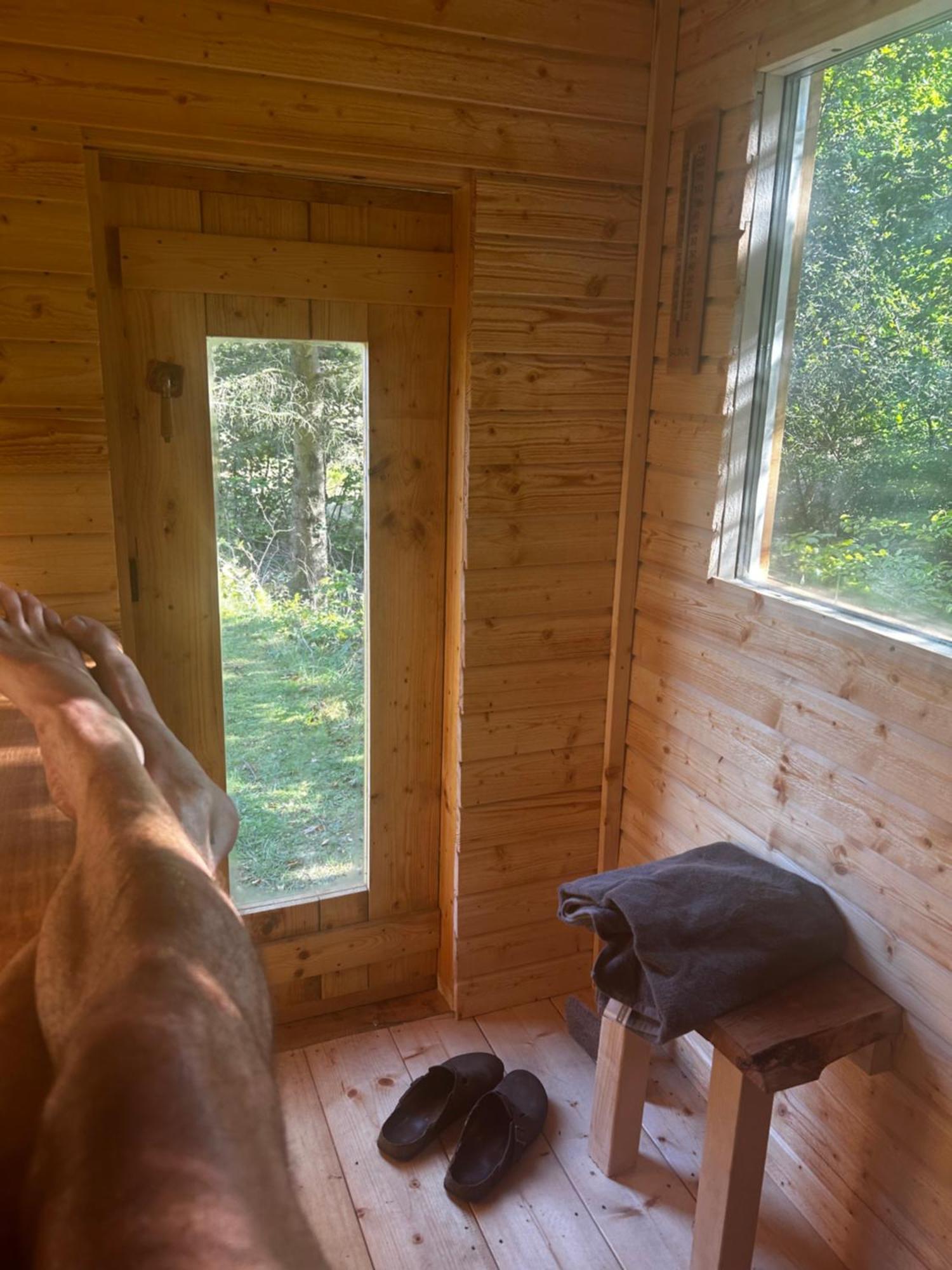 Farm Stay Happy Dogs Ranch Veberod ภายนอก รูปภาพ